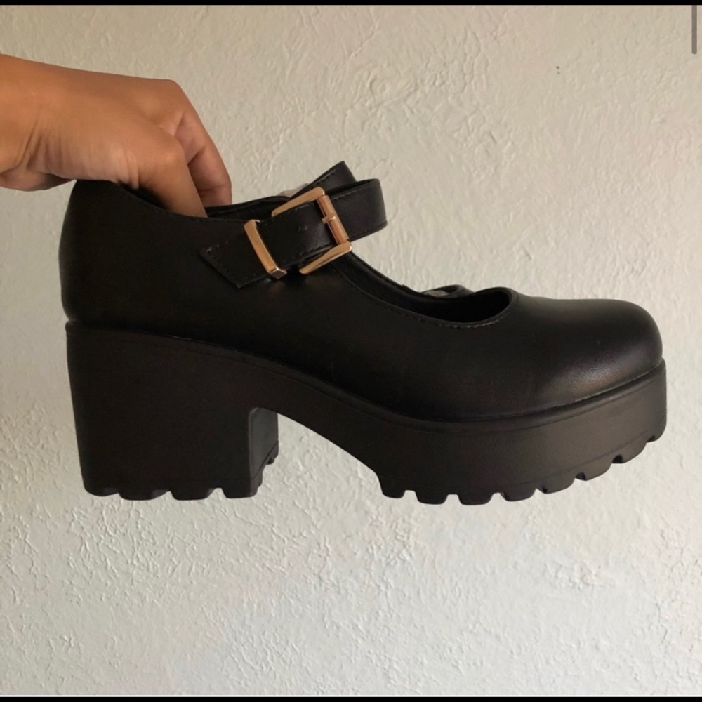 COPY - Mary Jane pumps